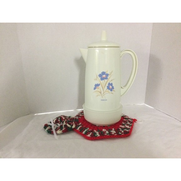 Kitchen Crochet Warming Pad Pot Holder & Pot Top/Lid Holder Hat Set New - Picture 3 of 8